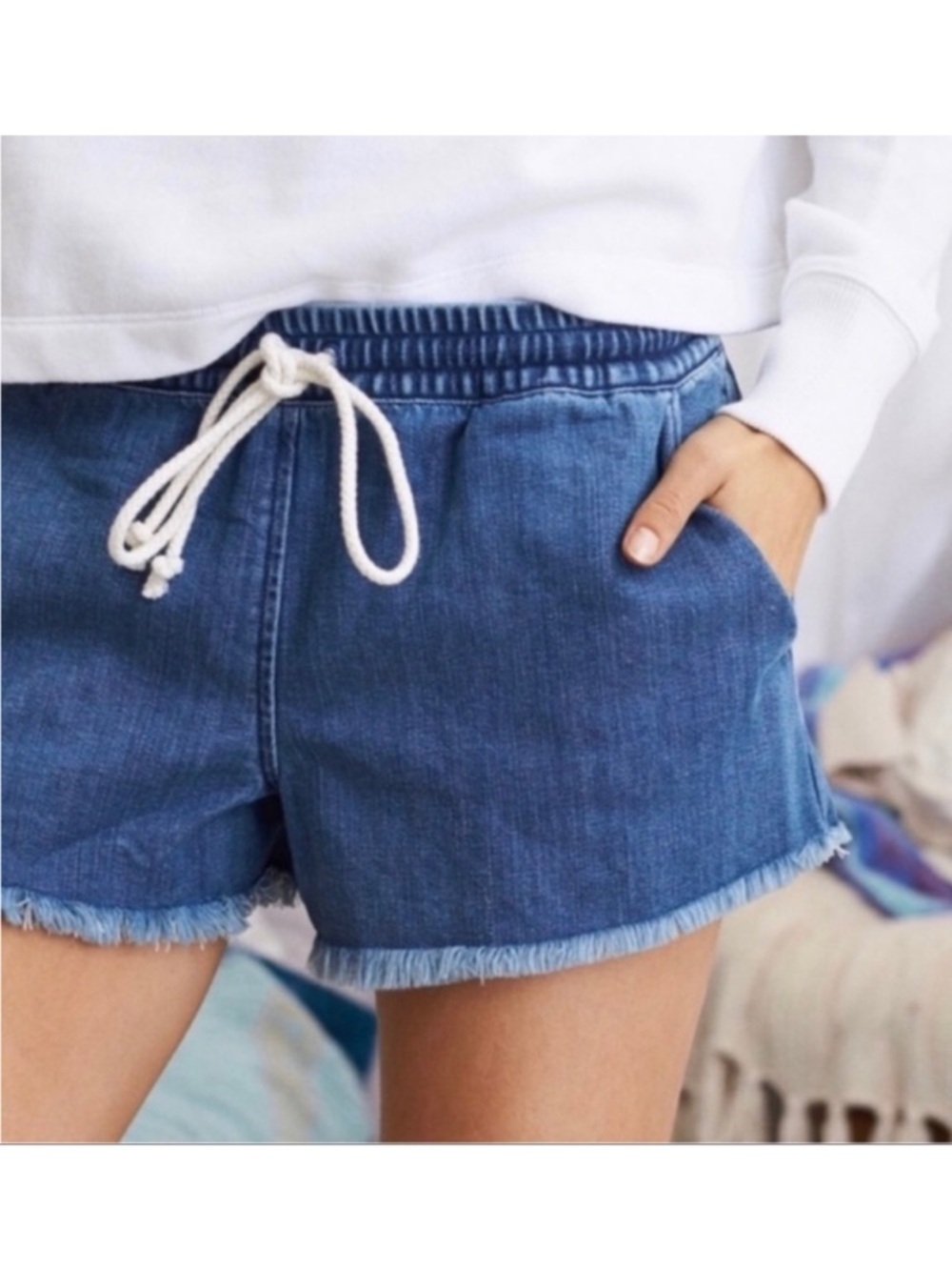 NWOT Aerie Drawstring Denim Shorts with Raw Hem Size XS